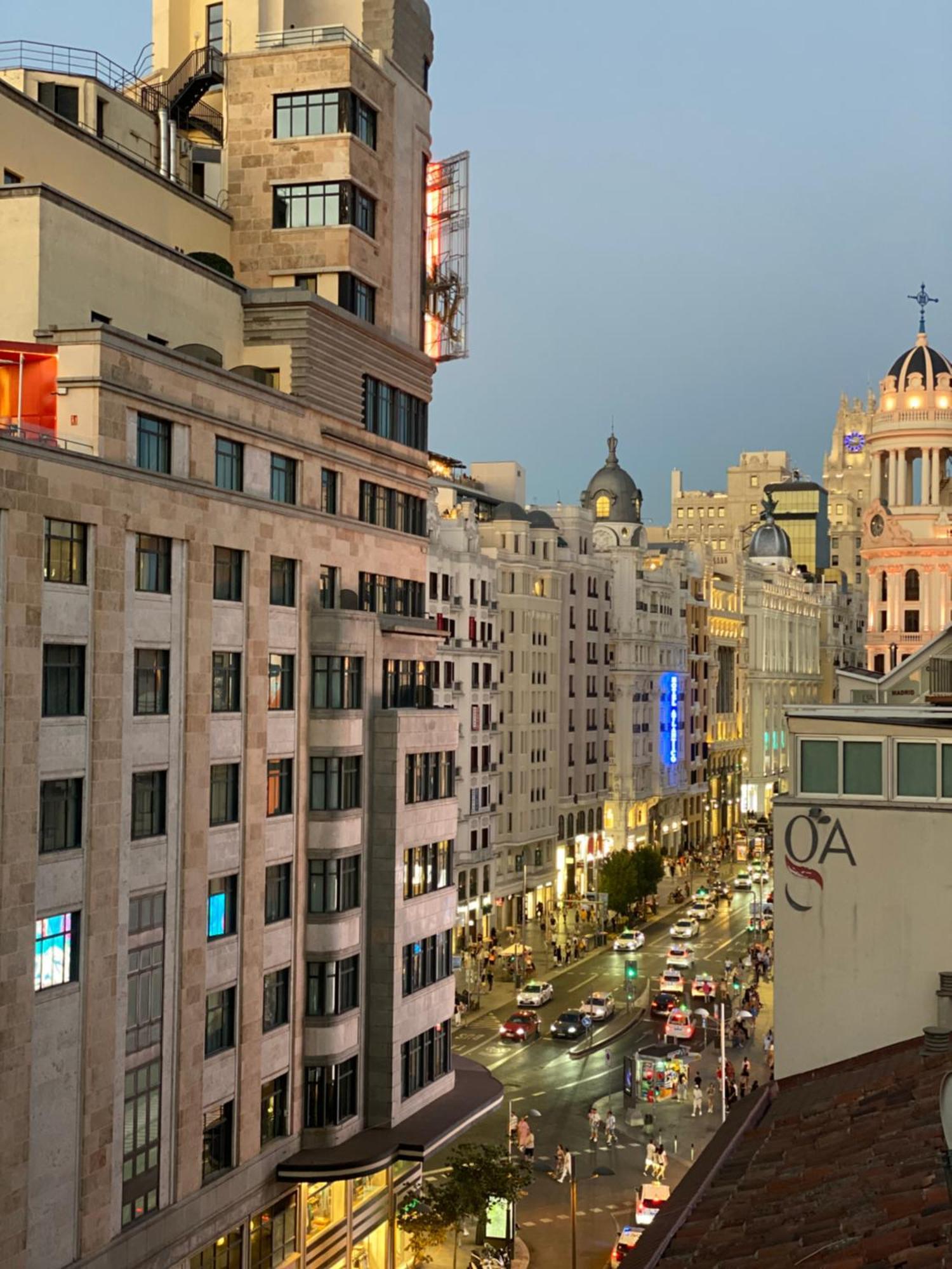 Penthouse Madrid View Apartment Luaran gambar