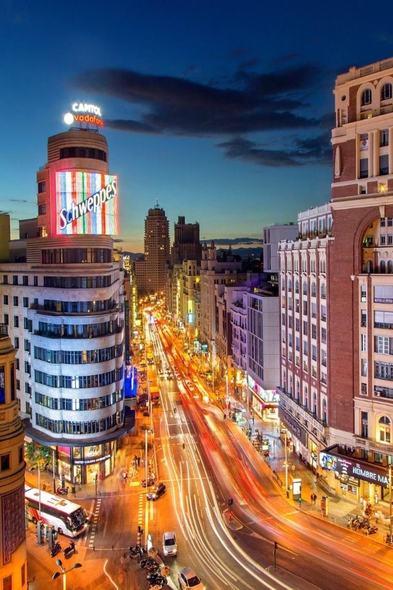 Penthouse Madrid View Apartment Luaran gambar