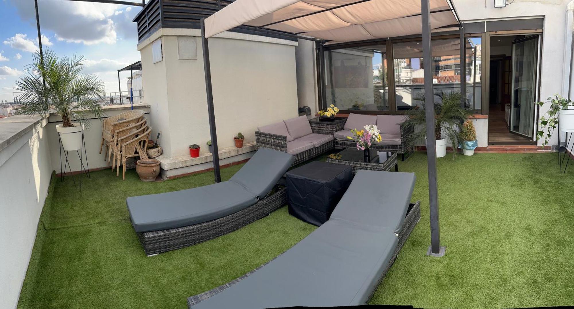 Penthouse Madrid View Apartment Luaran gambar
