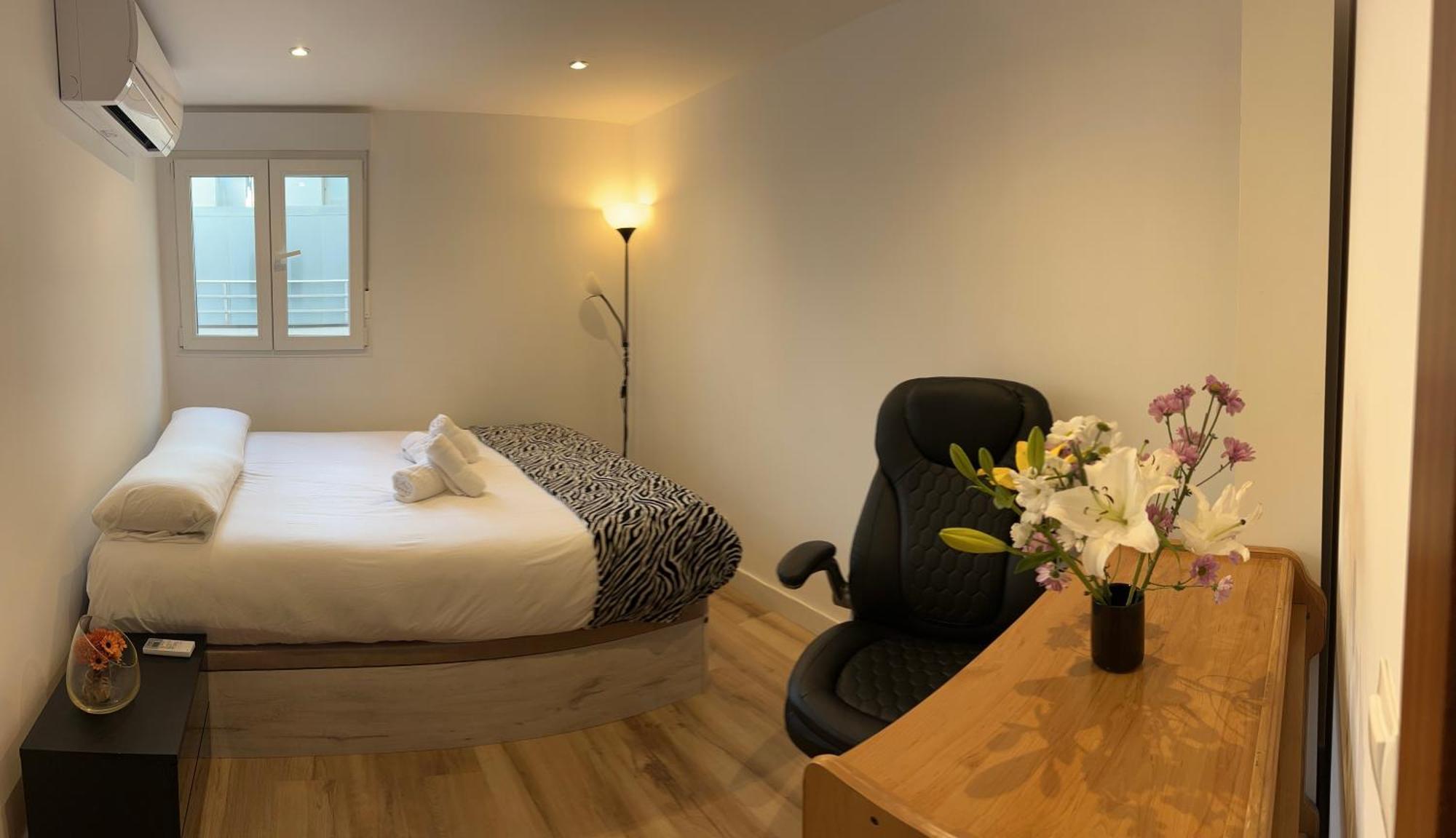 Penthouse Madrid View Apartment Luaran gambar