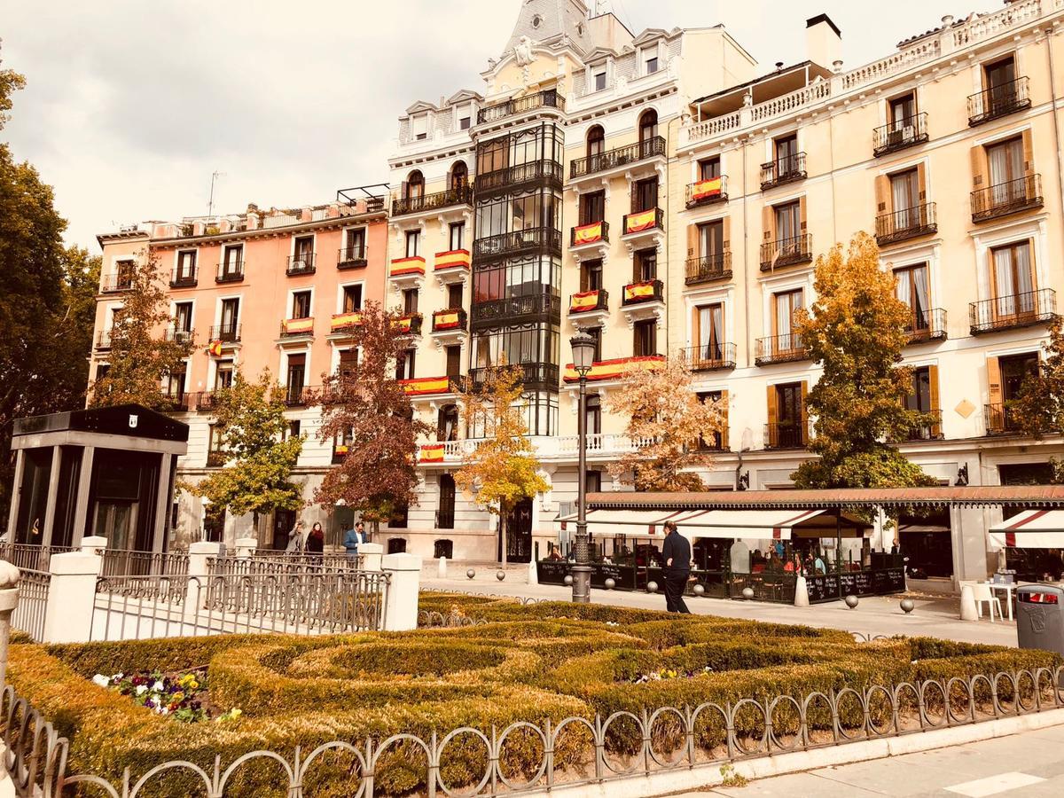 Penthouse Madrid View Apartment Luaran gambar